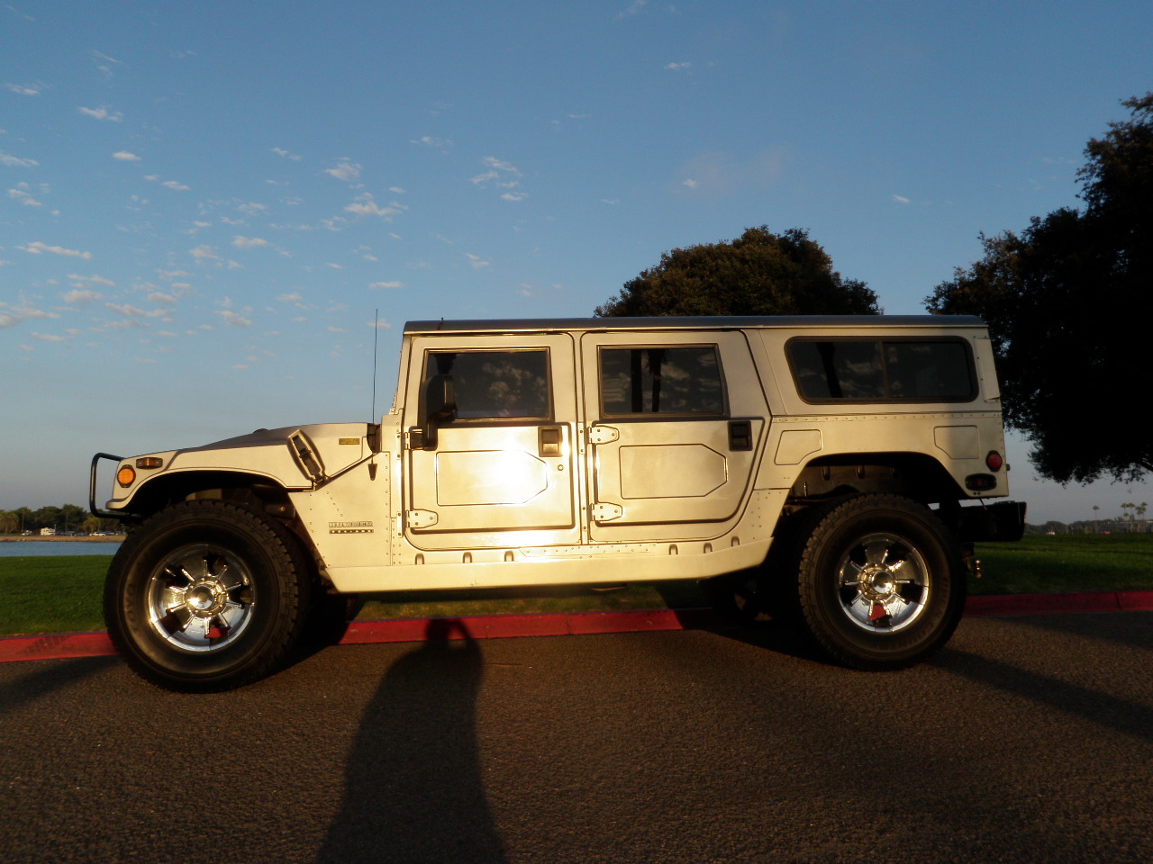 hummer h1’s